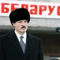Лукашенко жалко белорусских шкур 